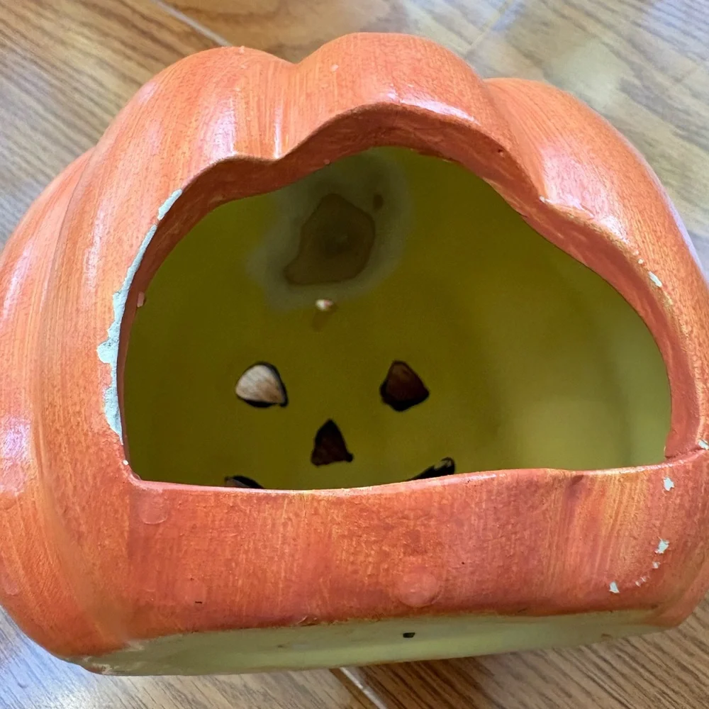 🎃 Orange Ceramic Jack-O'-Lantern Tea Light Candle Holder – Fall Halloween Decor